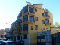 Bristol Hotel, Tirana
